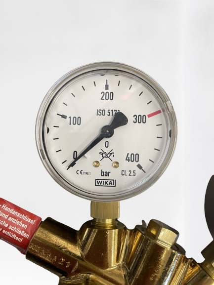 Flaschendruckminderer CO2/Argon 300 bar 0–30 l/min einstufig